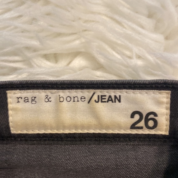Rag & Bone Jean size 26 inseam 26” flare waist 26” rip jean please see all photo - Picture 6 of 12